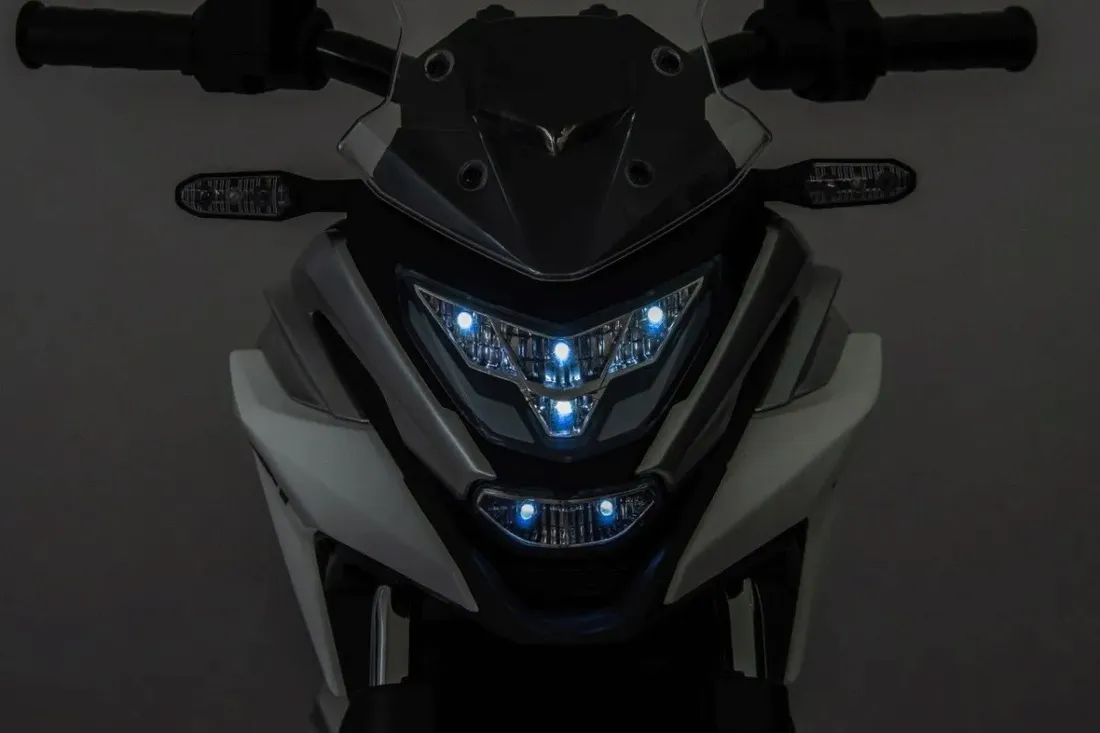 motor-honda-nc750x-zolty