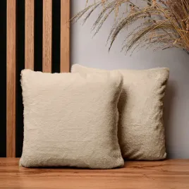 dekoracyjna-poszewka-na-poduszke-jaska-30x30-cm-z-imitacji-futra