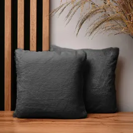 dekoracyjna-poszewka-na-poduszke-jaska-30x30-cm-z-imitacji-futra