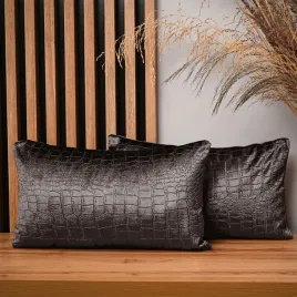 dekoracyjna-poszewka-na-poduszke-30x50cm-w-brazowa-z-tkaniny-welurowej