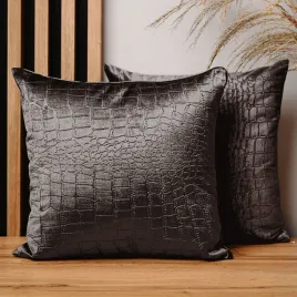 poszewka-welurowa-40x40-cm-brazowa-z-wzorem-croco