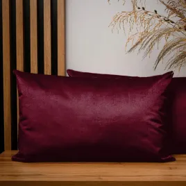 dekoracyjna-poszewka-na-poduszke-30x50-cm-w-kolorze-bordowym-z-tkaniny-welu