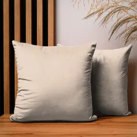 dekoracyjna-poszewka-na-poduszke-40x40-cm-w-kolorze-bezowym-welurowa