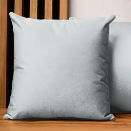 dekoracyjna-poszewka-na-poduszke-60x60-cm-w-kolorze-blekitnym-welurowa