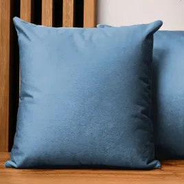 dekoracyjna-poszewka-na-poduszke-60x60-cm-w-kolorze-lazurowym-welurowa