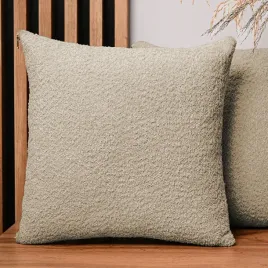 dekoracyjna-poszewka-na-poduszke-60x60-cm-w-kolorze-jasnobrazowym