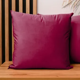 czerwona-poszewka-welurowa-45x45-cm-dekoracyjny-akcent-do-wnetrza