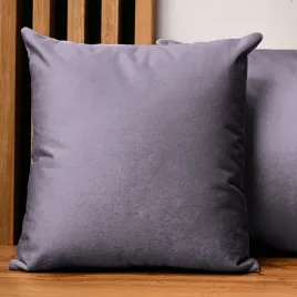 dekoracyjna-poszewka-na-poduszke-60x60-cm-w-kolorze-liliowym