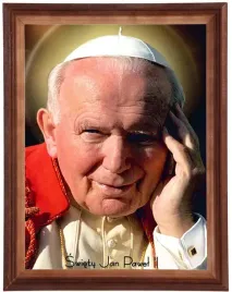 obraz-religijny-jan-pawel-ii-w-drewnianej-ramie-30x40cm-polska-jakosc
