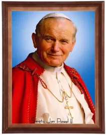 obraz-religijny-jan-pawel-ii-w-drewnianej-ramie-30x40-cm