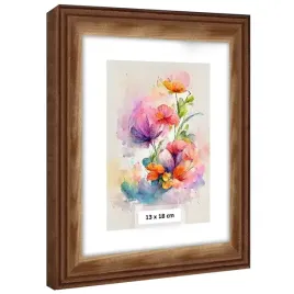 elegancka-brazowa-ramka-frezowana-na-zdjecia-13x18-cm-z-drewna-sosnowego