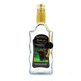 butelka-zdobiona-fala-500ml-zubrowka-tradycyjna