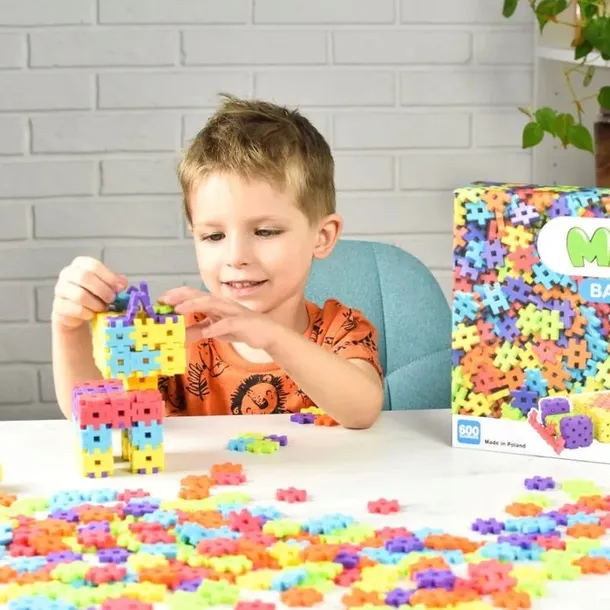 klocki-konstrukcyjne-meli-basic-600-el