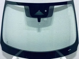 szyba-czolowa-przednia-nissan-qashqai-2021-akustyka-kamera-sensor