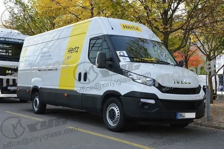 szyba-czolowa-iveco-daily-2014-stan-nowy