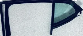 szyba-karoseryjna-lewa-tylna-stala-w-drzwi-opel-astra-k-hbk-2015-