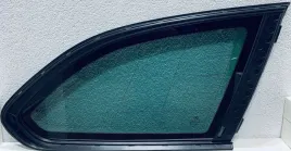 szyba-karoseryjna-prawa-bmw-5-f11-kombi-2010-przyciemniana-oe-bmw
