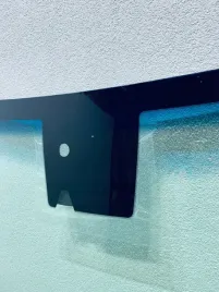 szyba-czolowa-nowa-hyundai-kona-2017-akustyka-kamera-sensor-sen-wil