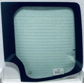 szyba-tylna-mercedes-sprinter-volkswagen-crafter-2006-prawa