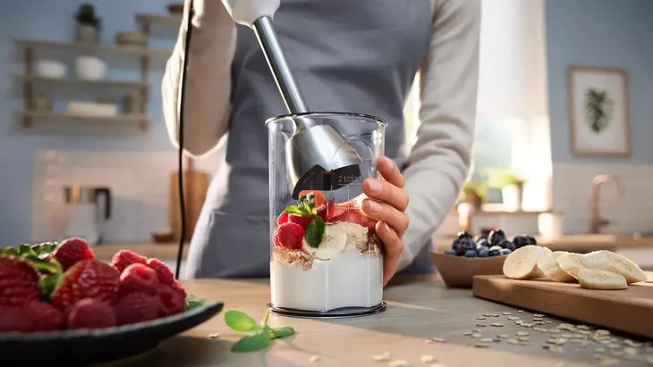 blender-bosch-msm4w210-zalaczone-wyposazenie-pojemnik