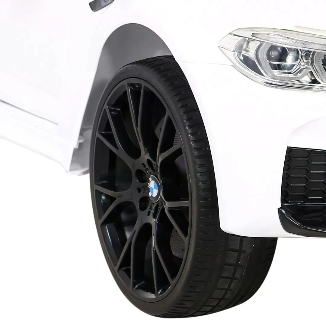 pojazd-bmw-m5-drift-bialy