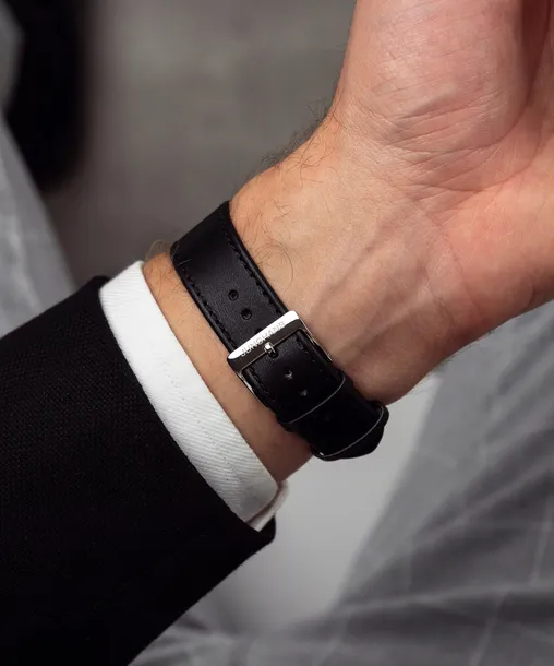 zegarek-junghans-max-bill-mega-solar-radio-controlled-typ-nareczny