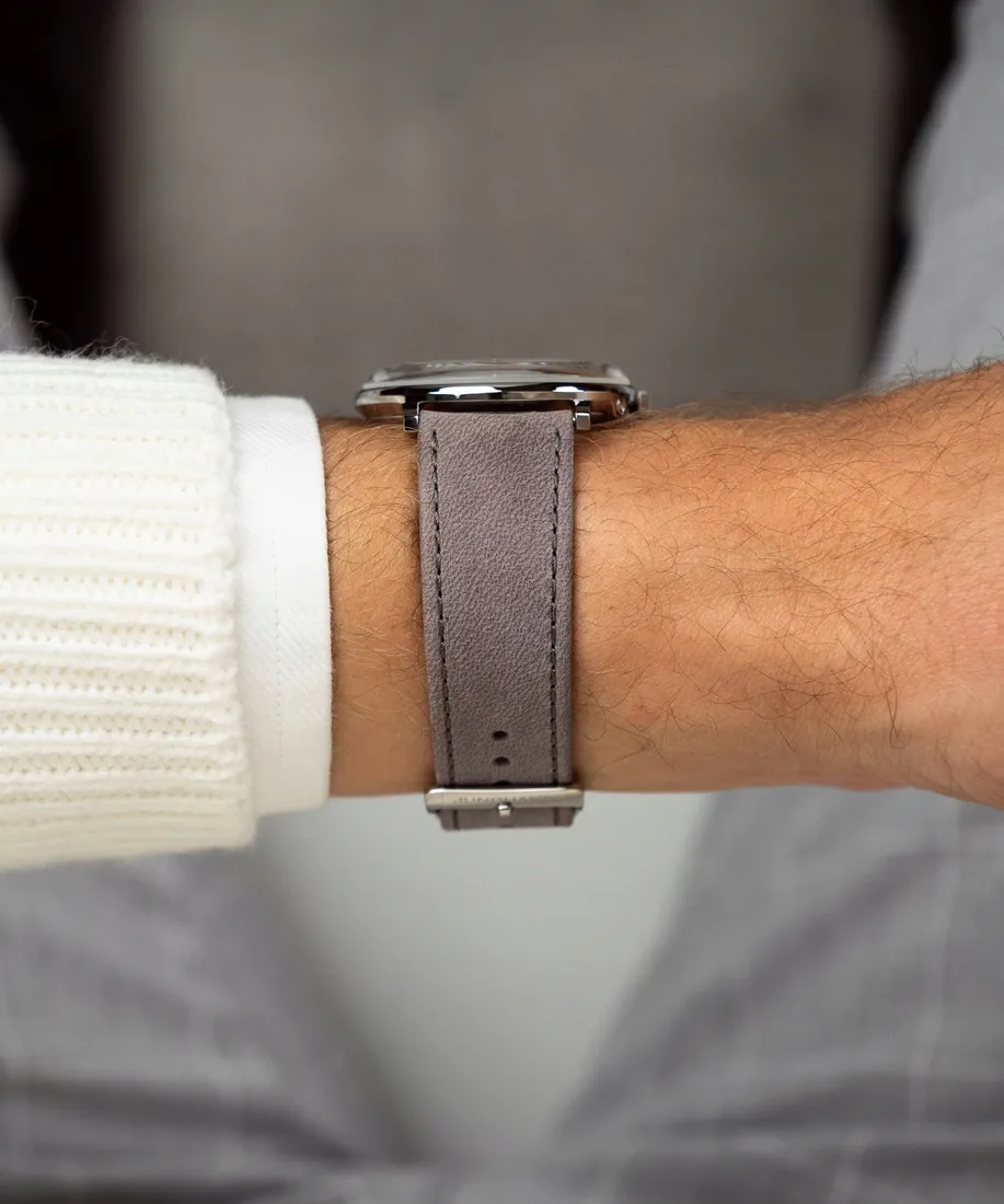 zegarek-junghans-max-bill-mega-solar-radio-controlled-stan-nowy