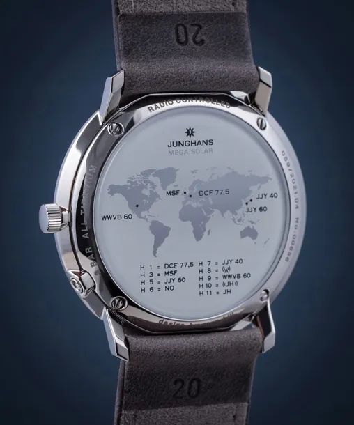 zegarek-junghans-max-bill-mega-solar-radio-controlled-styl-klasyczny