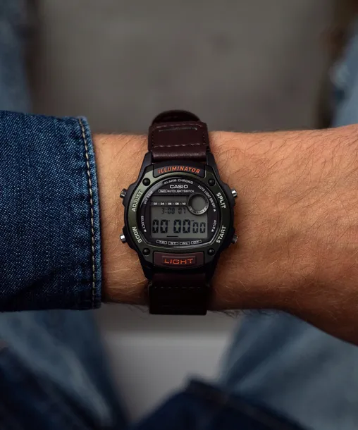 zegarek-casio-timeless-collection-stan-nowy