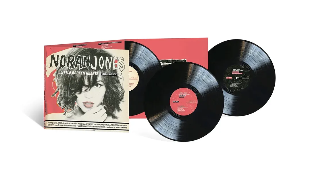 little-broken-hearts-vinyl-rozmiar-s