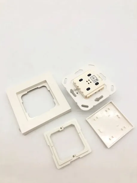 przelacznik-eve-light-switch-bluetooth-seria-light-switch