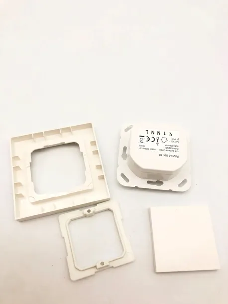 przelacznik-eve-light-switch-bluetooth-zasilanie-sieciowe