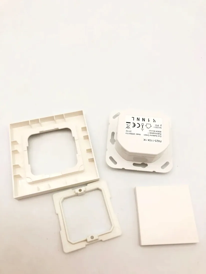 przelacznik-eve-light-switch-bluetooth