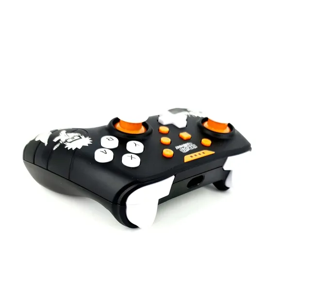 gamepad-kontroler-przewodowy-naruto-konix-do-pc-switch-kompatybilne-platformy-nintendo-switch-pc