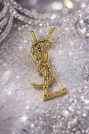 broszka-w-stylu-ysl-litery-vintage