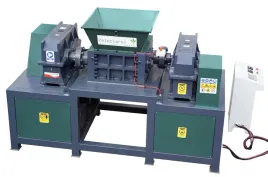 mlyn-budowlany-30kw-kruszarka-rozdrabniacz-odpady-budowlane-wykonczeniowe