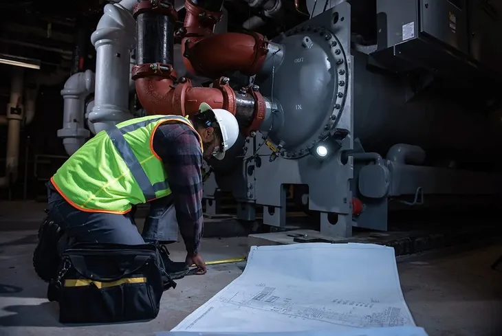 latarka-ledlenser-if4r-music-waga-400-g