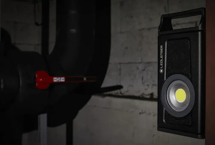 latarka-ledlenser-if4r-music-stan-nowy