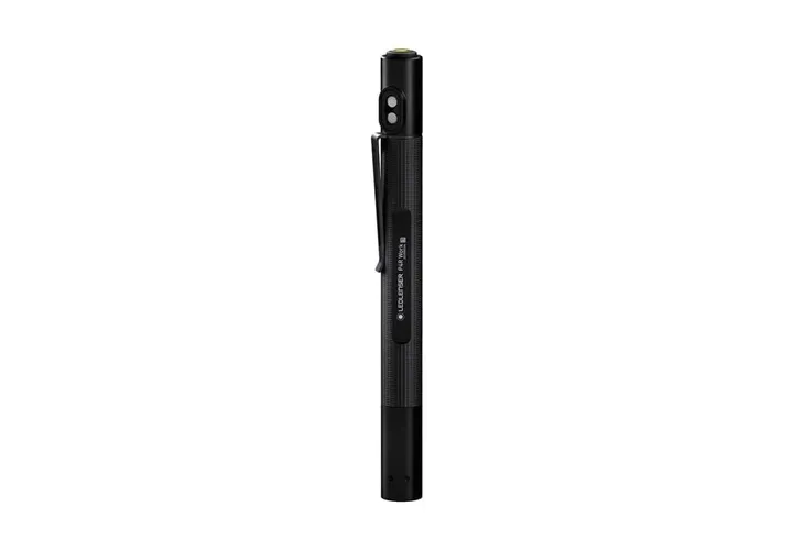 latarka-ledlenser-p4r-work-stan-nowy
