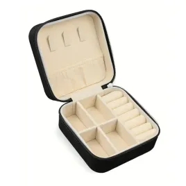 szkatulka-etui-na-bizuterie-przenosne-podrozne-czarne