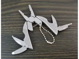 brelok-multitool-kombinerki