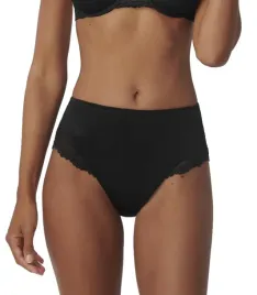 majtki-damskie-triumph-ladyform-soft-maxi-0044