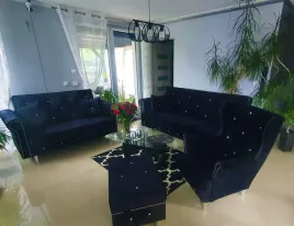 zestaw-sofa-wypoczynkowy-3-2-1-komplet-uszak-kanapa-rozkladana-glamour