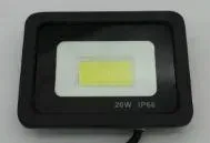 lampa-led-halogen-naswietlacz-20w-cobslim