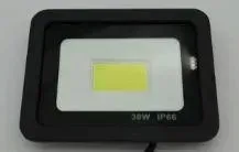 lampa-led-halogen-naswietlacz-30w-cobslim