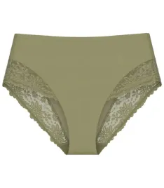 majtki-damskie-triumph-ladyform-soft-t-maxi-0040