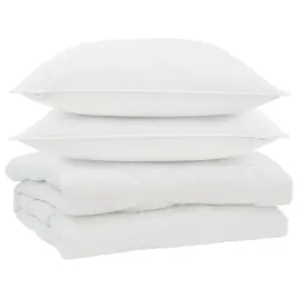 letni-koc-z-dwiema-poduszkami-w-eleganckim-bialym-kolorze-z-mikrofibry