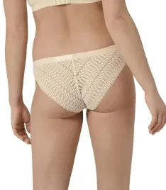 triumph-majtki-damskie-aura-spotlight-brazilian-0038