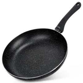 patelnia-granitowa-black-line-28-cm