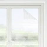 folia-okienna-matowa-w-paski-pvc-kolor-przezroczysty